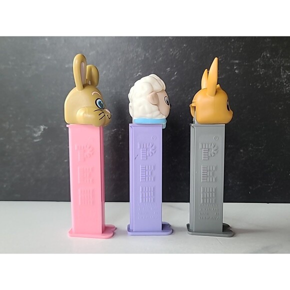 Pez Dispenser Lot - Picture 3 of 10